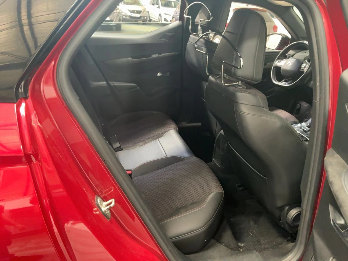 DS DS 3 Crossback 1.2 PureTech Chic, снимка 8 - Автомобили и джипове - 54368419