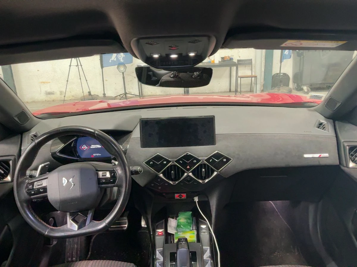 DS DS 3 Crossback 1.2 PureTech Chic, снимка 10 - Автомобили и джипове - 54368419