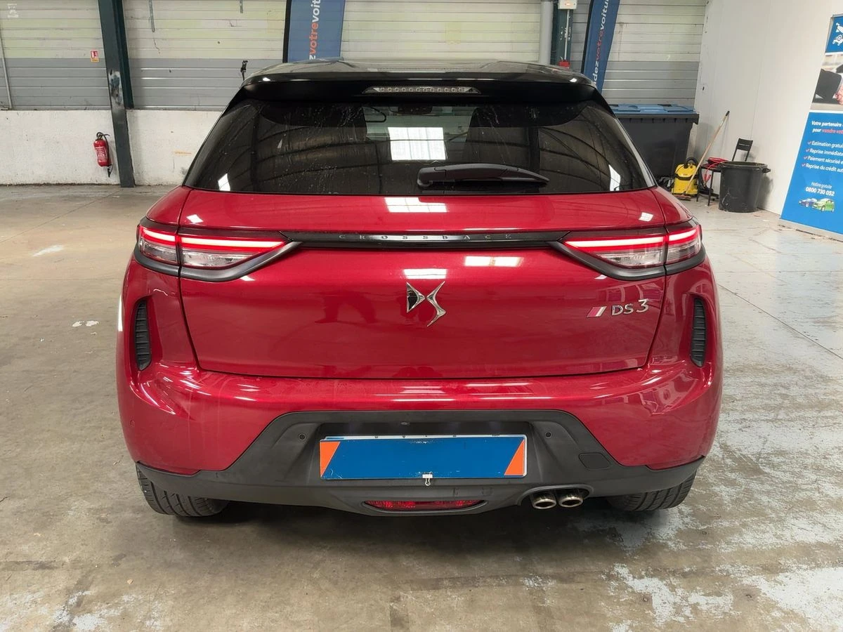 DS DS 3 Crossback 1.2 PureTech Chic, снимка 4 - Автомобили и джипове - 54368419