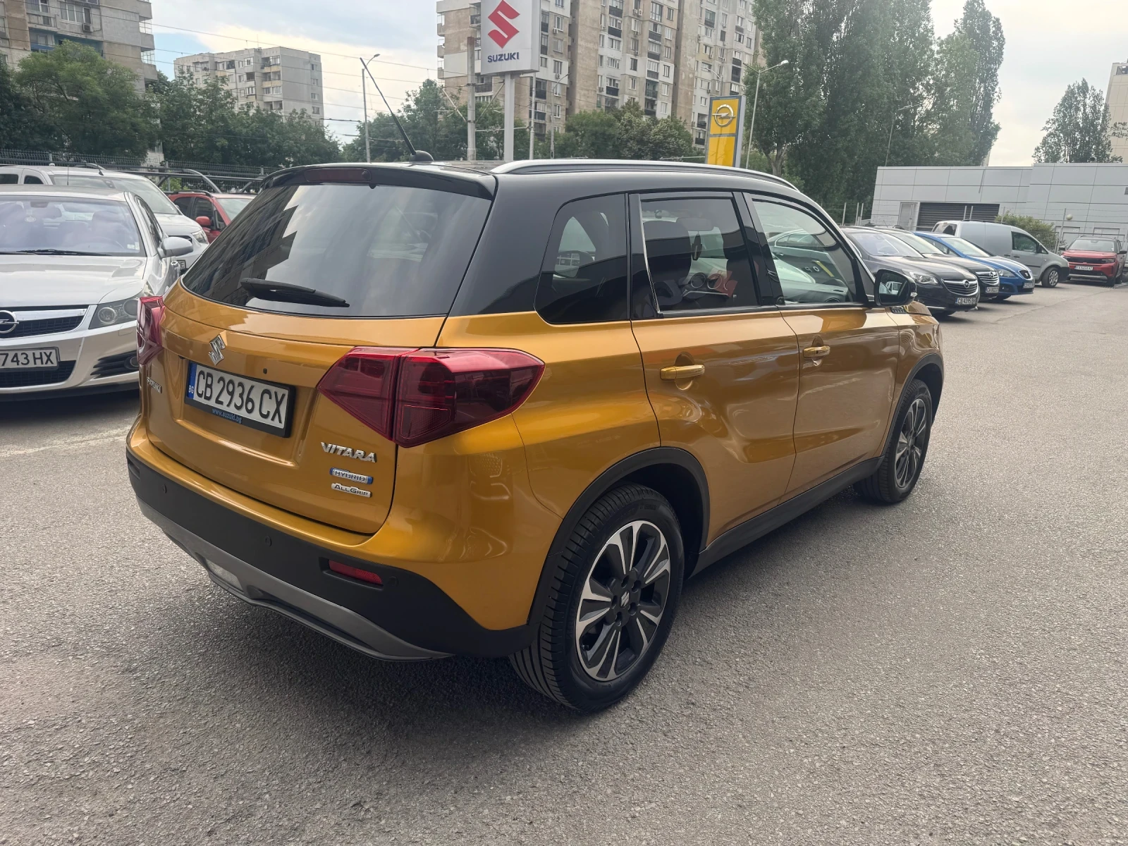 Suzuki Vitara HYBRID Automatic 4x4 GLX  SR 1.4 Turbo , снимка 8 - Автомобили и джипове - 55075895