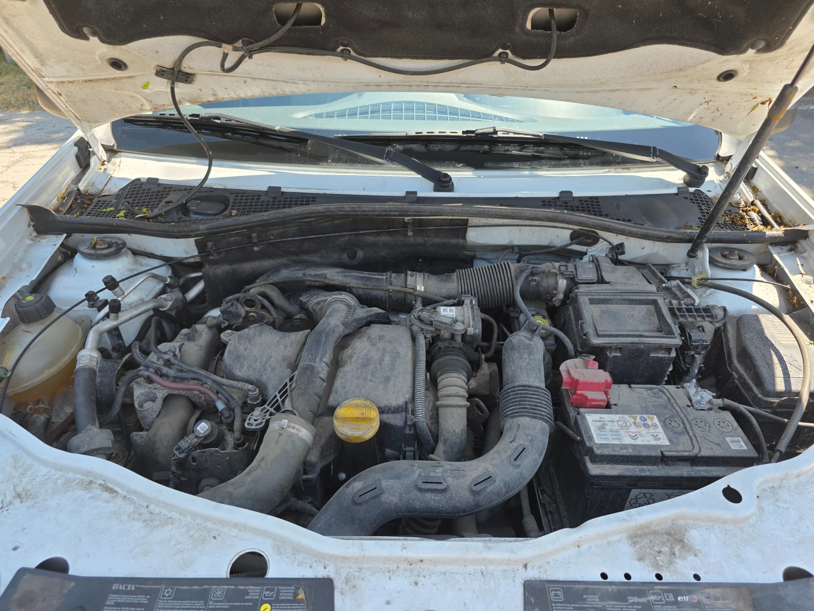 Dacia Duster, снимка 14 - Автомобили и джипове - 55225612