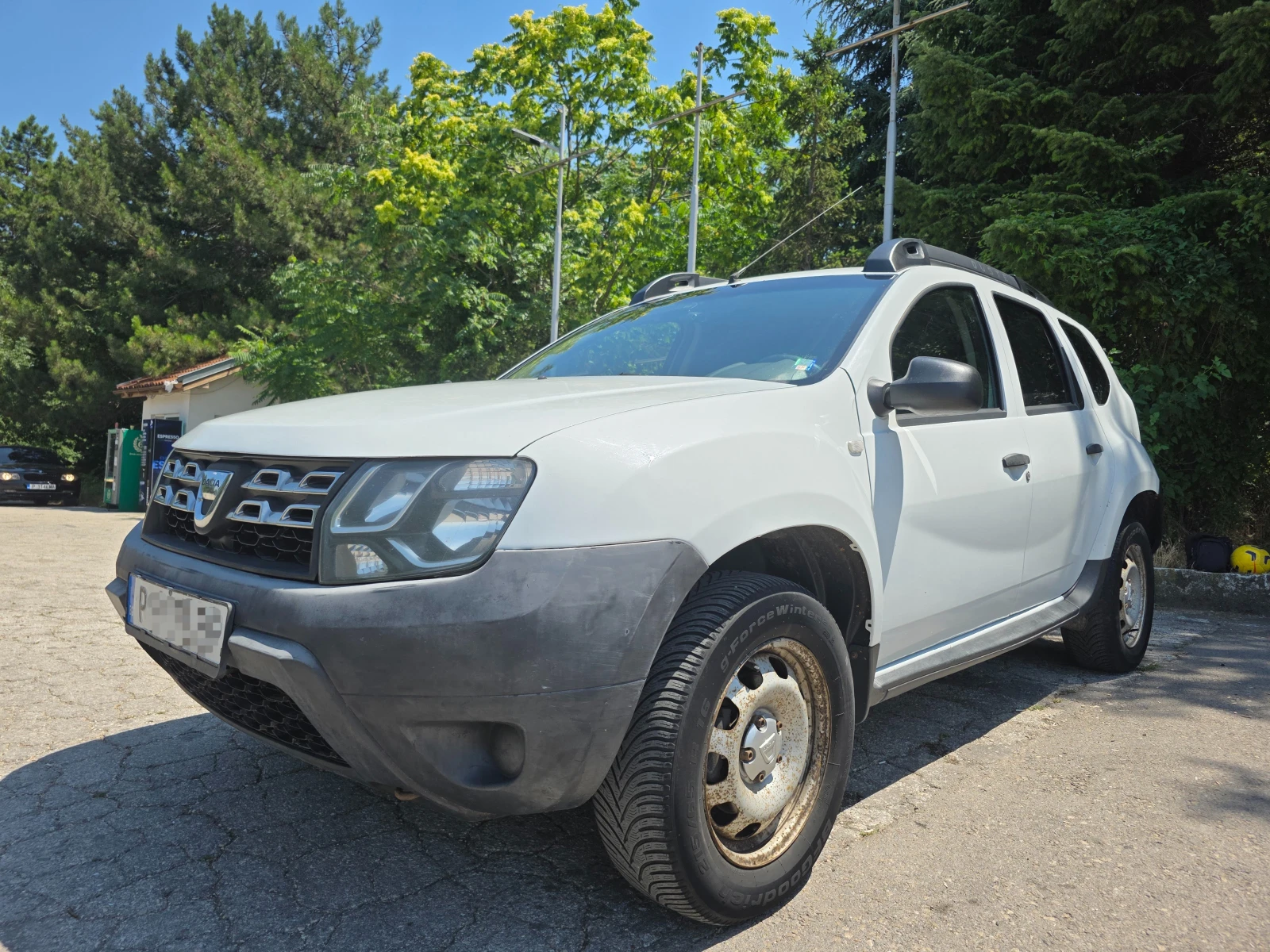 Dacia Duster, снимка 2 - Автомобили и джипове - 55225612
