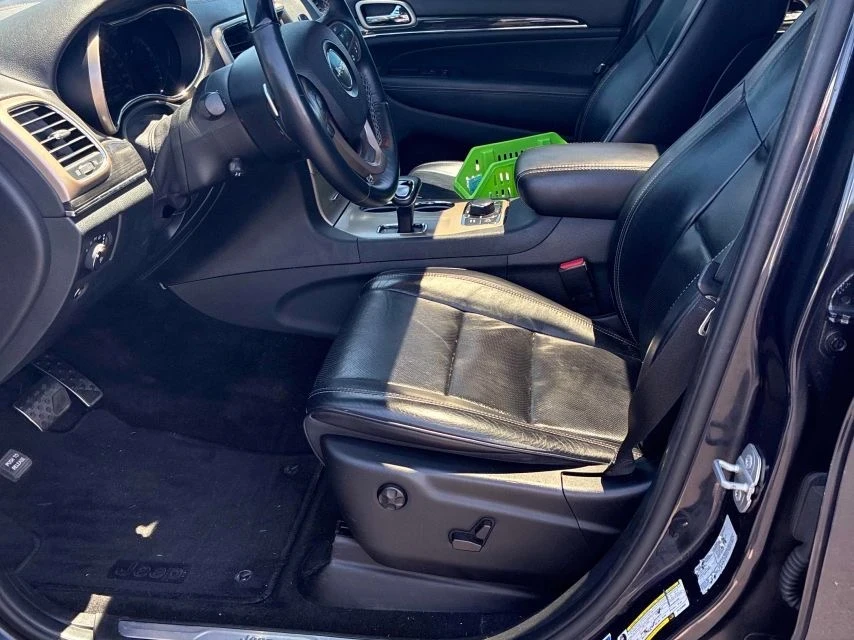 Jeep Grand cherokee Overland* Back cam* Шибидах* Обдухване* Подгрев* 2, снимка 12 - Автомобили и джипове - 55266751