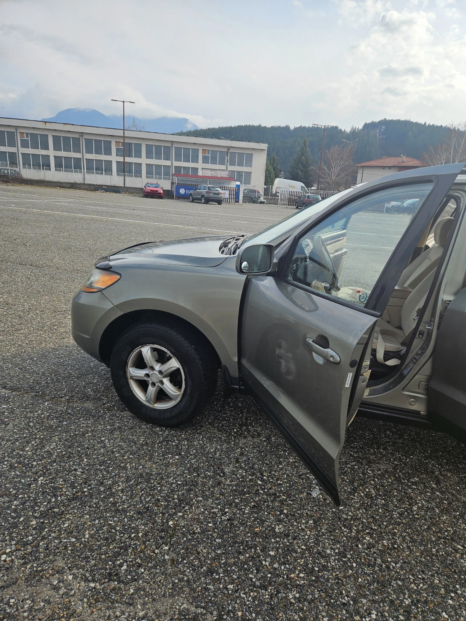 Hyundai Santa fe, снимка 4 - Автомобили и джипове - 55356537