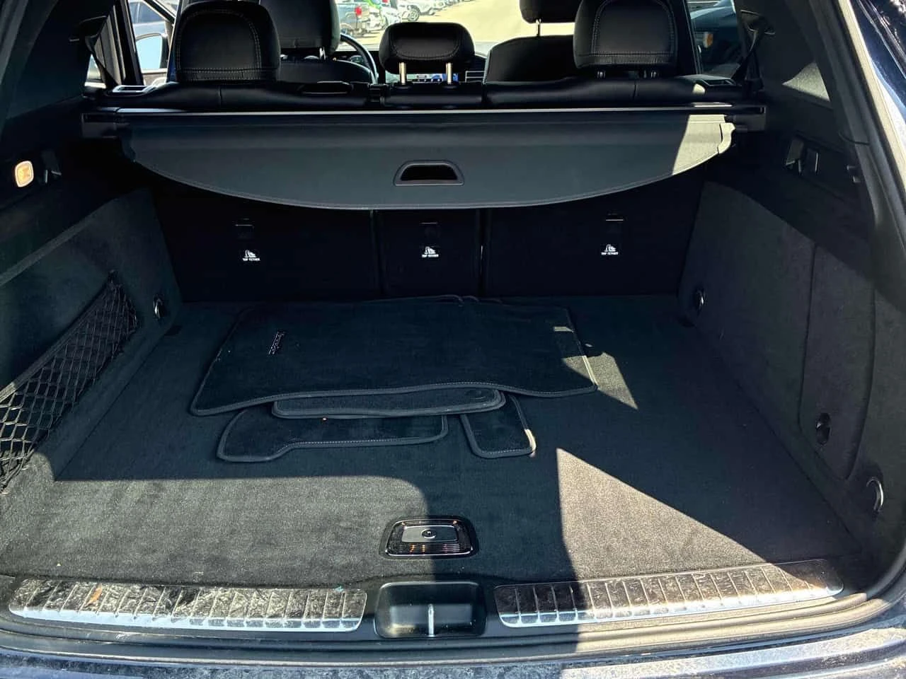Mercedes-Benz GLE * 350 * CARFAX * ЦЕНА ДО БГ, снимка 13 - Автомобили и джипове - 55608171