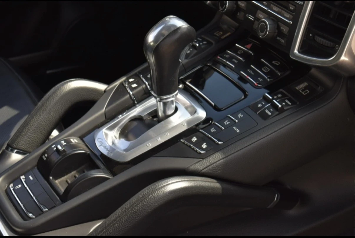 Porsche Cayenne, снимка 12 - Автомобили и джипове - 56011330