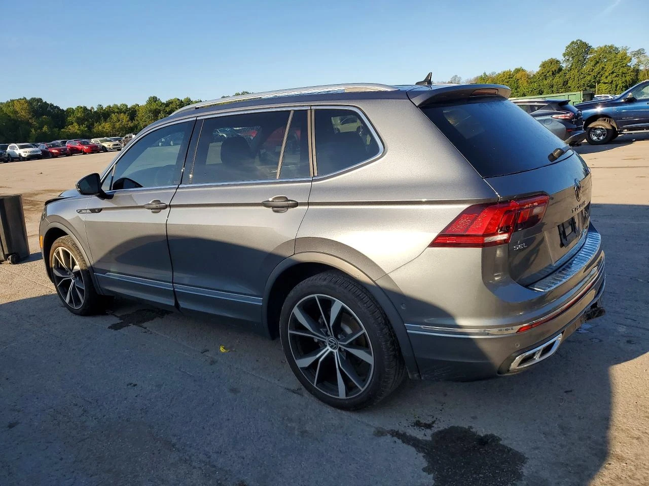 VW Tiguan 2.0T* R-LINE-BLACK* DISTRONIC* 360-CAM* MEMORY* PO | Mobile.bg � ����������� 6