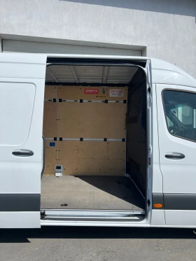 Mercedes-Benz Sprinter 2022г. / Средна база L2H2 / 9-G tronic /Чисто нов! | Auto.bg — изображение 9