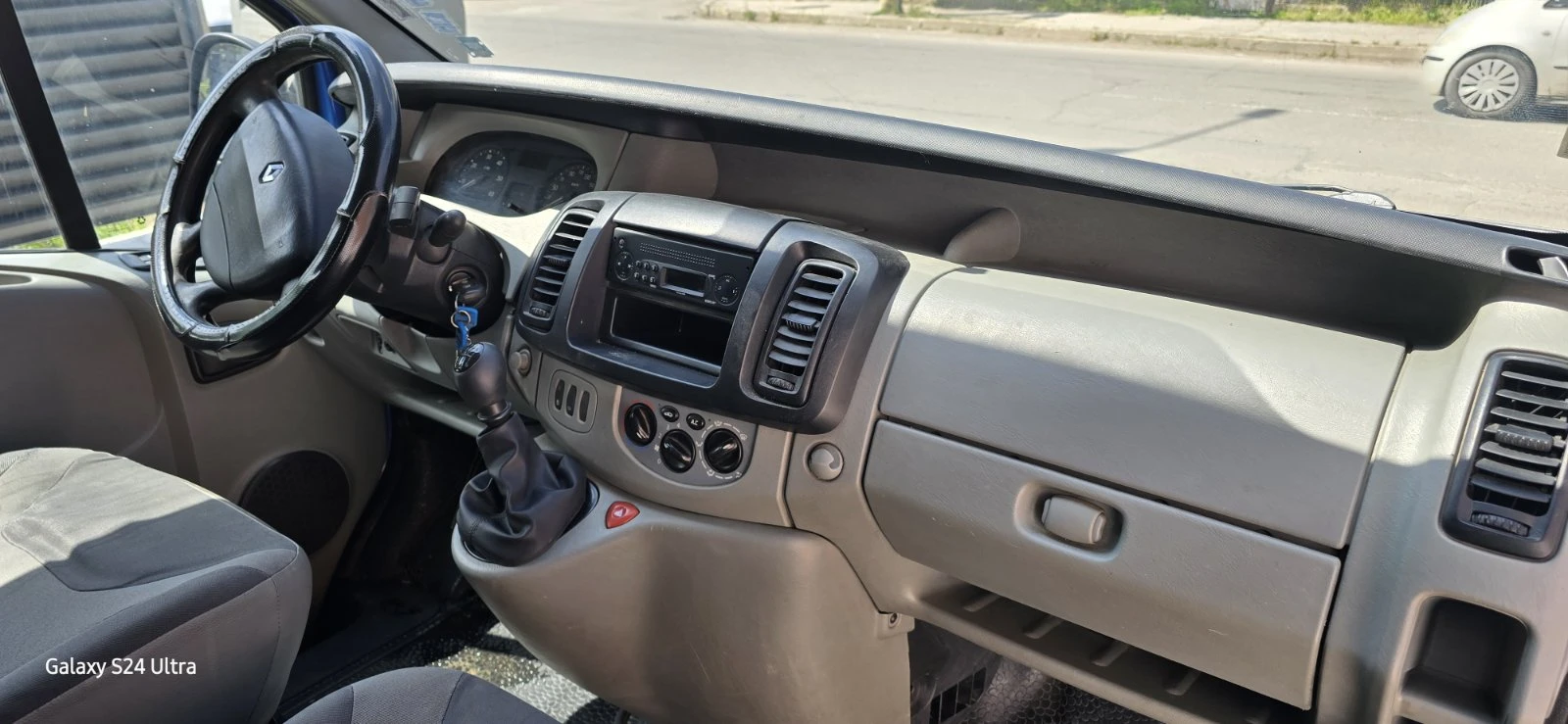 Renault Trafic  - изображение 10