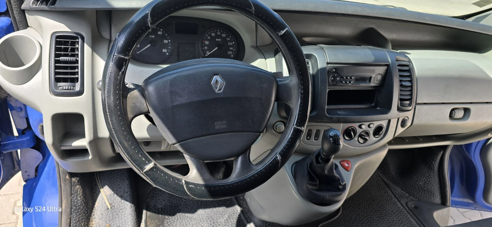Renault Trafic  - изображение 9