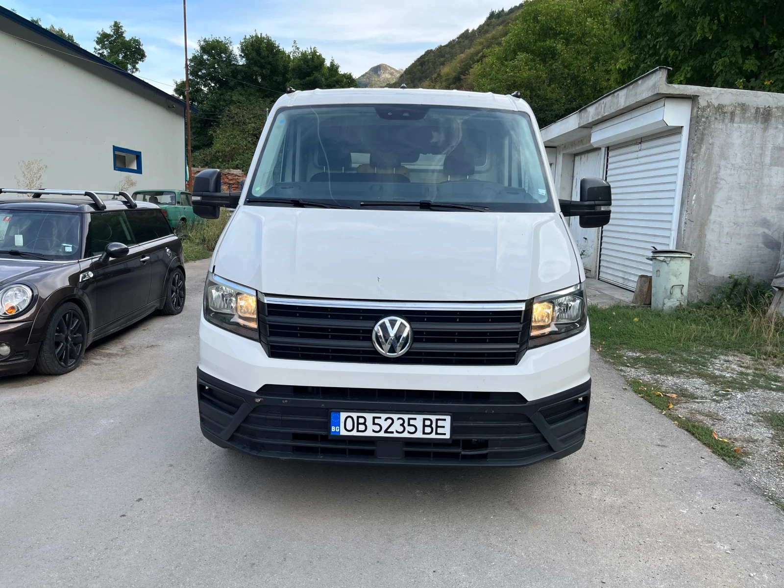 VW Crafter Пътна помощ - изображение 2