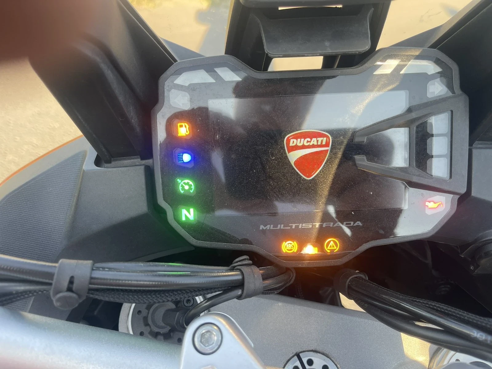 Ducati Multistrada V2 950S | Mobile.bg   11