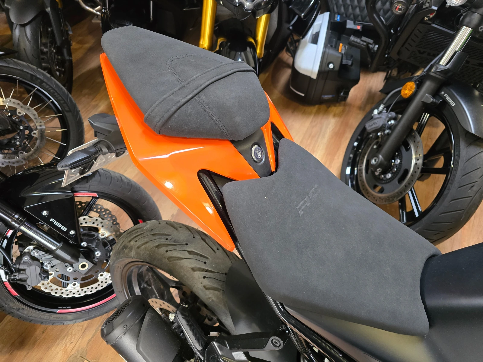 Ktm Duke RC 125, снимка 7 - Мотоциклети и мототехника - 56464263