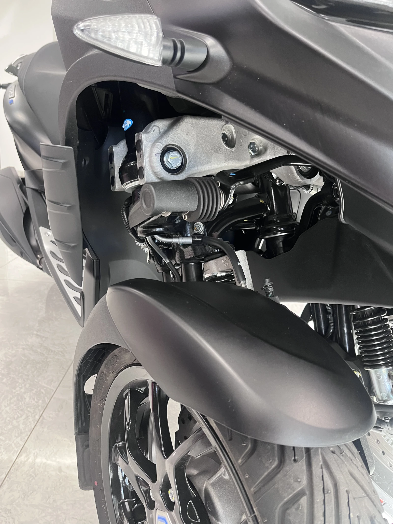 Piaggio Mp3 310 HPE, снимка 6 - Мотоциклети и мототехника - 56745039