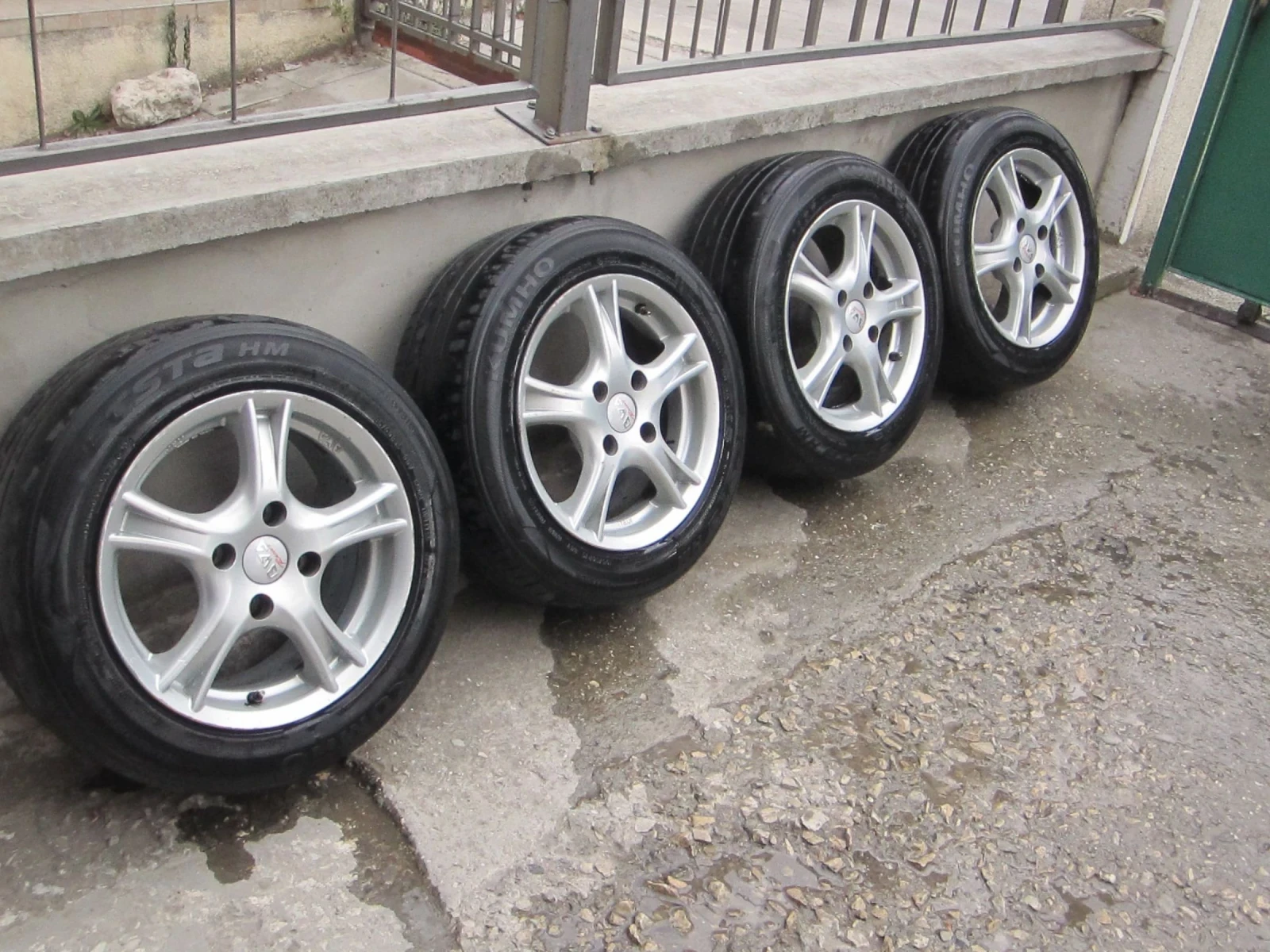 ���� � ������ 195/60R15 | Mobile.bg � ����������� 1