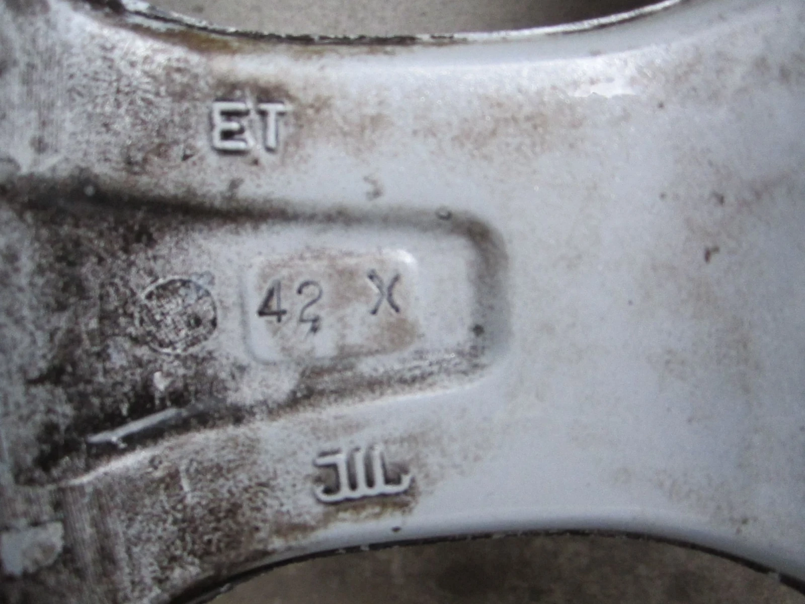 ���� � ������ 195/60R15 | Mobile.bg � ����������� 4