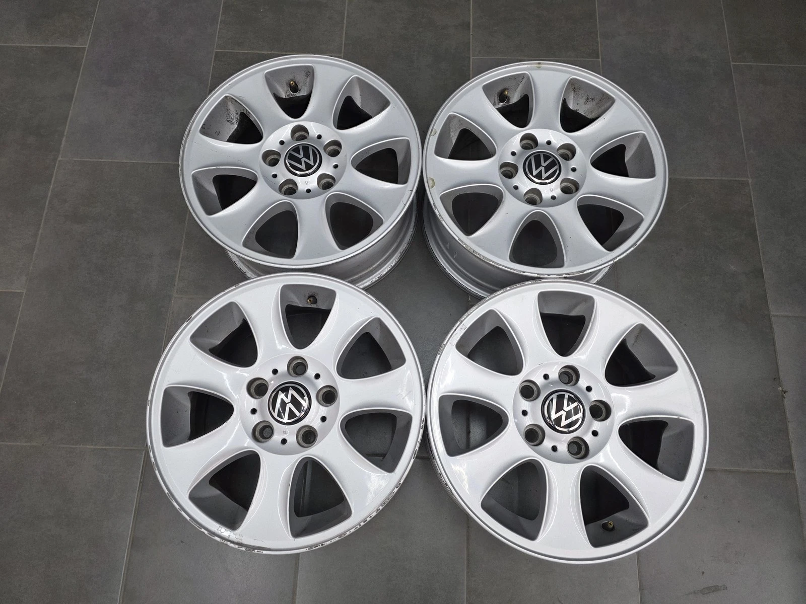 Джанти за VW, снимка 3 - Гуми и джанти - 56724066