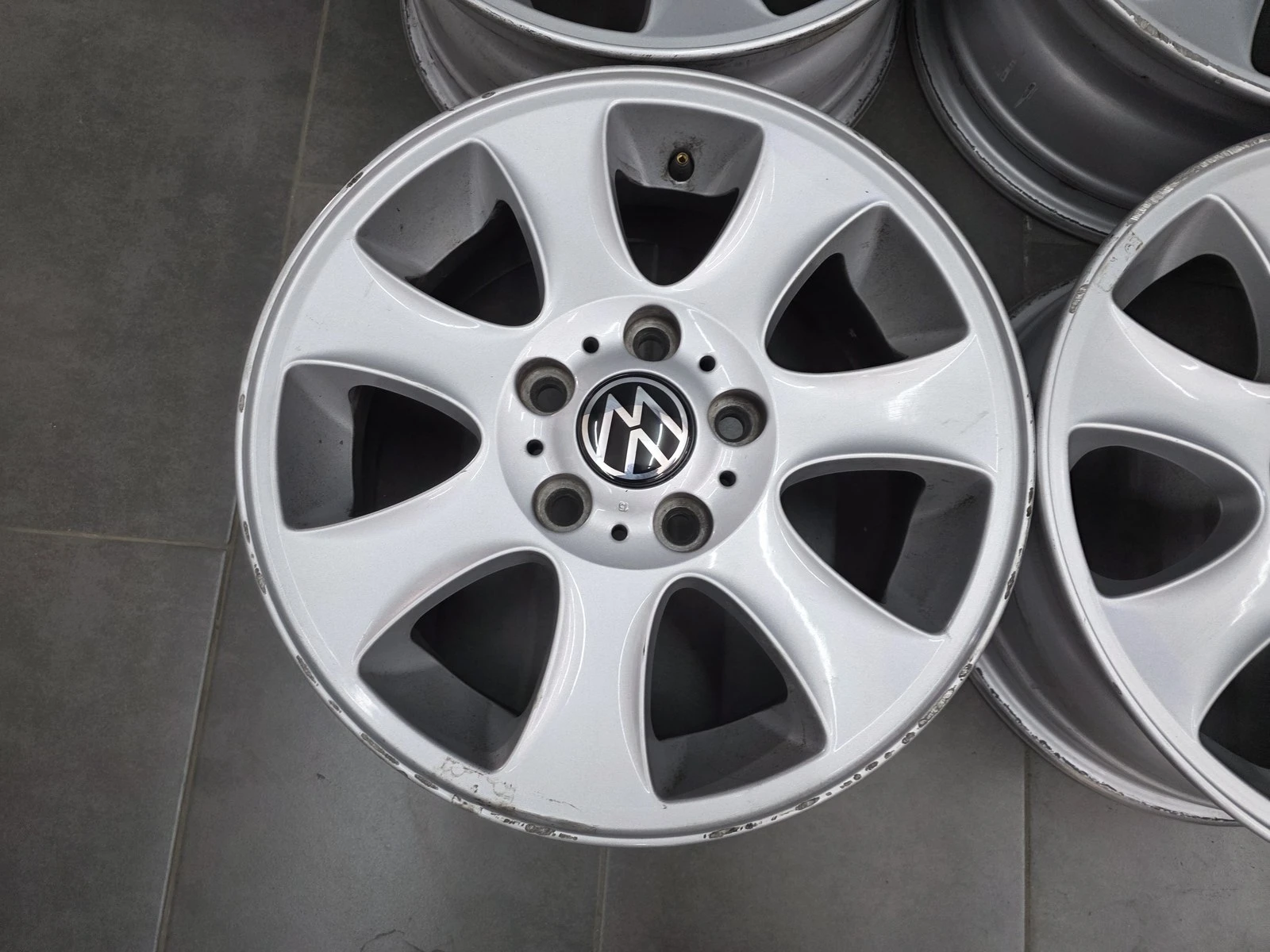 Джанти за VW, снимка 8 - Гуми и джанти - 56724066