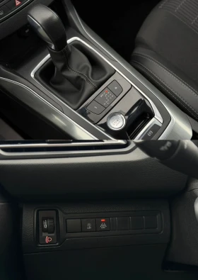 Peugeot 308  1.5 Blue - HDi Allure / Автомат / Нави, снимка 11