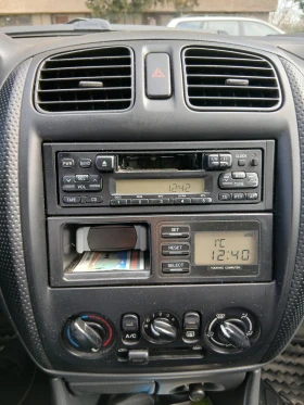 Mazda 323 f, снимка 6