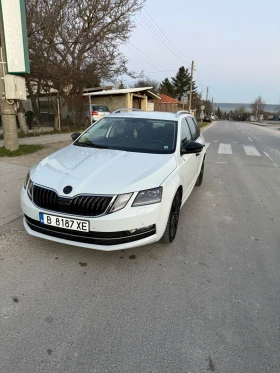 Skoda Octavia Digtal Ambient Carplay, снимка 3