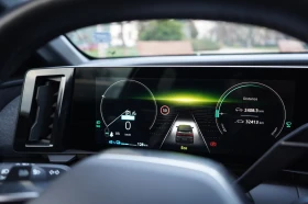 Renault Megane Etech 60 kWh, снимка 11