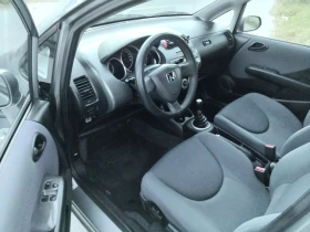Honda Jazz 1.4i.80k + КЛИМА. БЕНЗИН , снимка 15