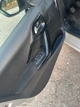 Peugeot 208, снимка 14