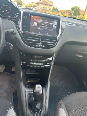 Peugeot 208, снимка 12
