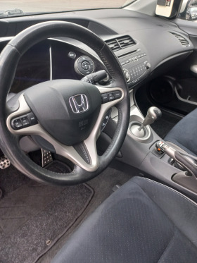 Honda Civic, снимка 13 - Автомобили и джипове - 45604564