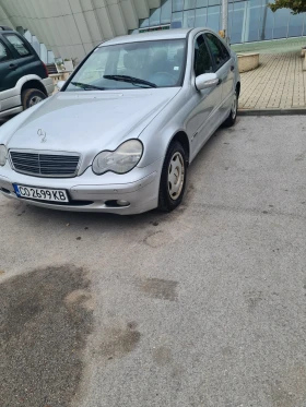 Обява за продажба на Mercedes-Benz 200 ~4 000 лв. - изображение 2 | Auto.bg Обява за продажба на Mercedes-Benz 200 ~4 000 лв. - изображение 2