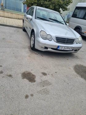 Обява за продажба на Mercedes-Benz 200 ~4 000 лв. - изображение 1 | Auto.bg Обява за продажба на Mercedes-Benz 200 ~4 000 лв. - изображение 1