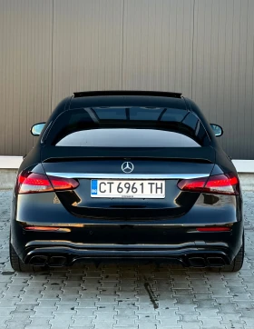 Mercedes-Benz E 220 Пълна история, Като нова, снимка 5