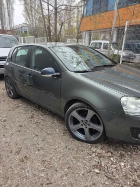 VW Golf - 2650 € / 5182.95 лв. - 64104506 4