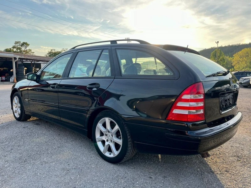 Mercedes-Benz C 200 KOMPRESSOR, ГАЗ, FACELIFT , снимка 2 - Автомобили и джипове - 45462152