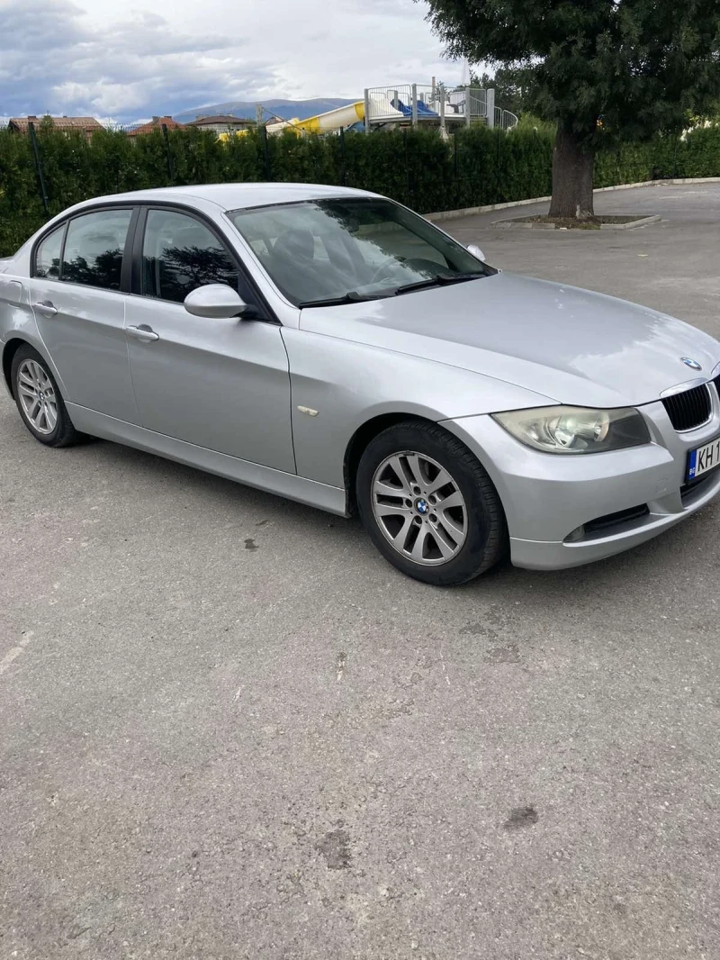 BMW 320, снимка 2 - Автомобили и джипове - 47369167