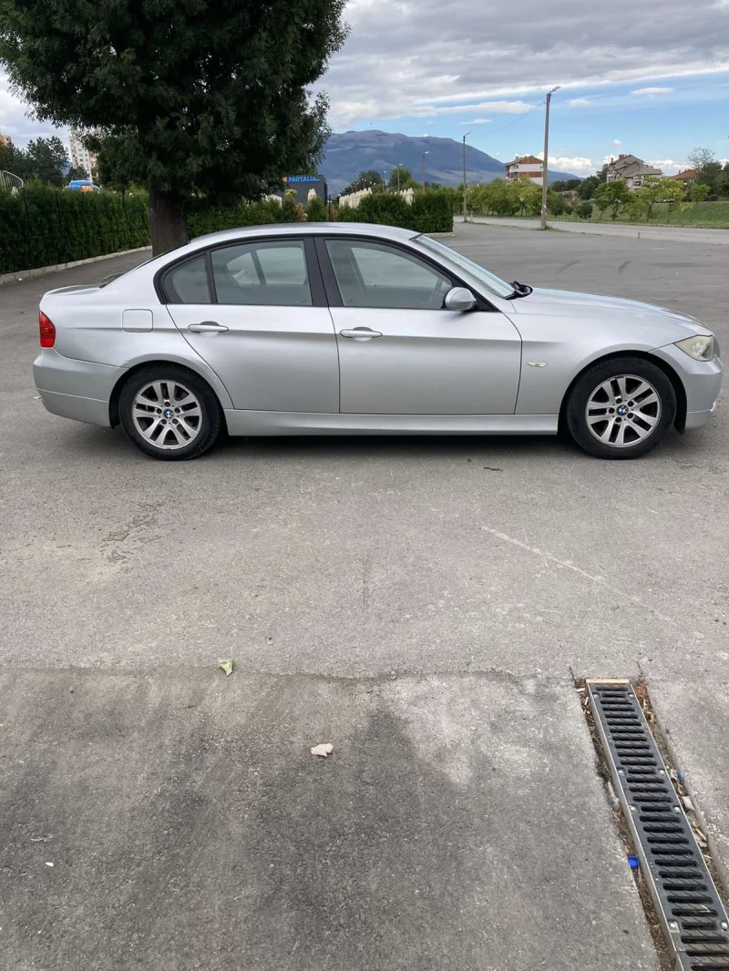 BMW 320, снимка 3 - Автомобили и джипове - 47369167