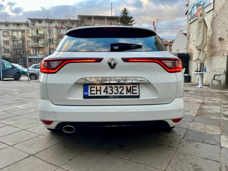 Renault Megane Bose/1.2TCe/EDC/* * ВСИЧКИ ЕКСТРИ* * , снимка 3 - Автомобили и джипове - 48632192