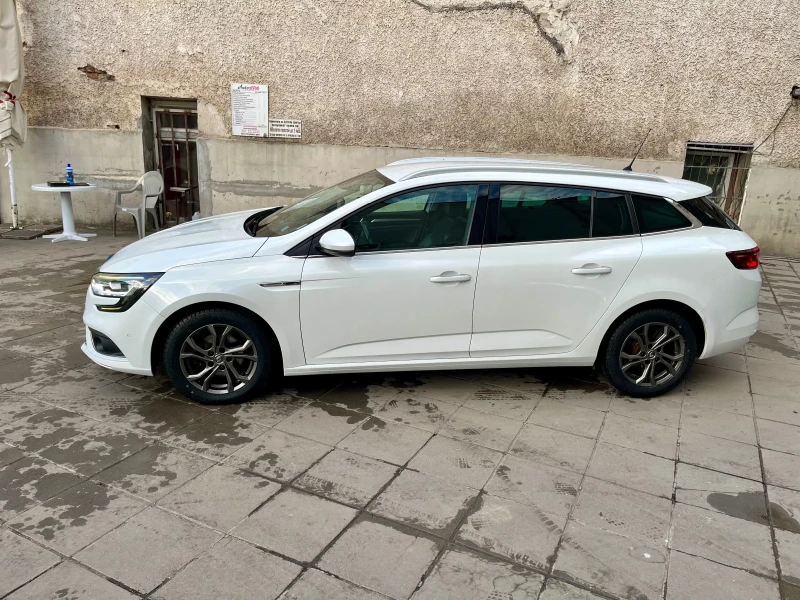 Renault Megane Bose/1.2TCe/EDC/* * ВСИЧКИ ЕКСТРИ* * , снимка 2 - Автомобили и джипове - 48632192