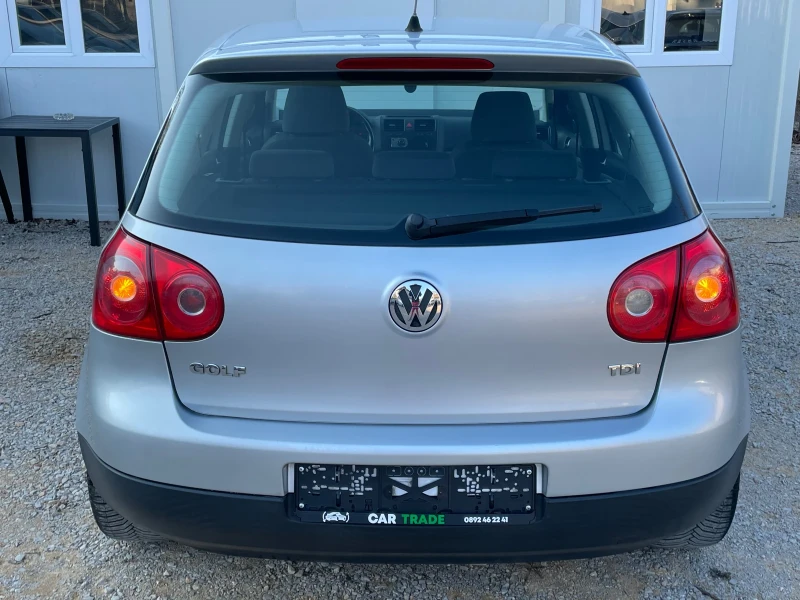 VW Golf 1.9TDI/105/TOUR/18zoll/Много запазен, снимка 5 - Автомобили и джипове - 48984469