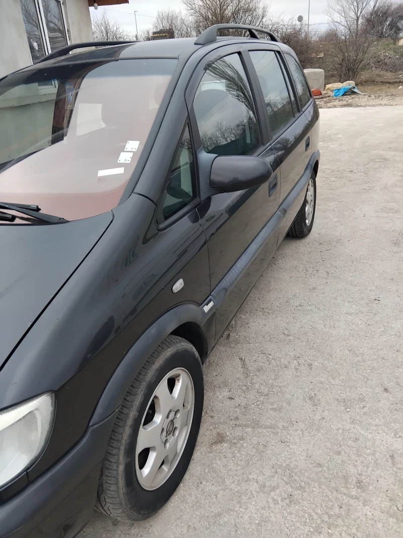 Opel Zafira, снимка 2 - Автомобили и джипове - 49137907