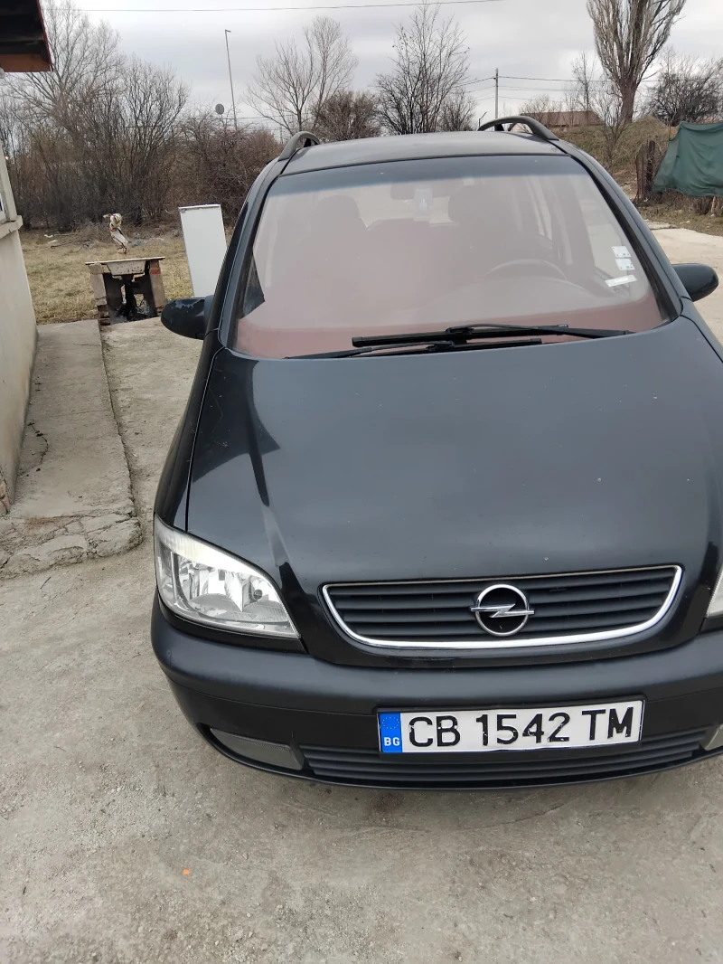 Opel Zafira, снимка 1 - Автомобили и джипове - 49137907