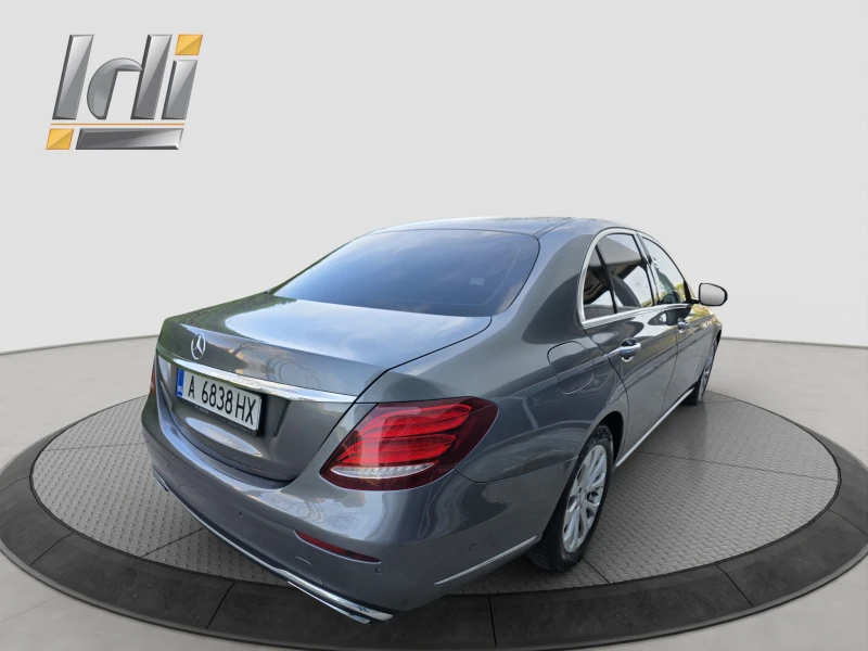 Mercedes-Benz E 220 9G-tronic , снимка 6 - Автомобили и джипове - 50031866