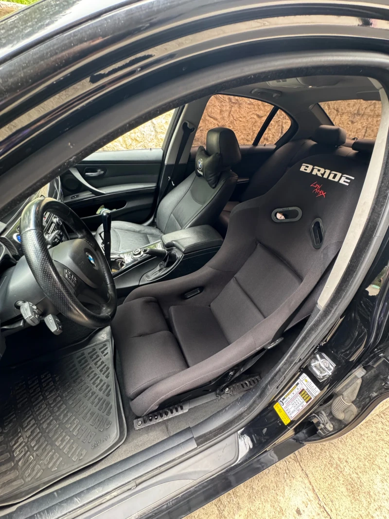 BMW 335, снимка 11 - Автомобили и джипове - 52898831