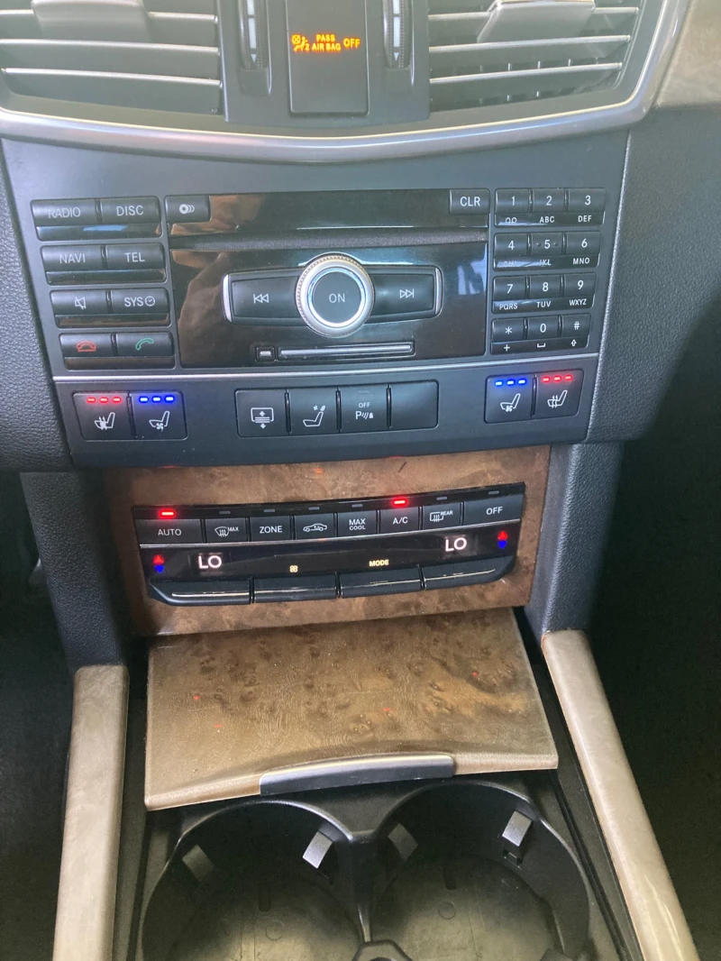 Mercedes-Benz E 500 AMG * 550* 7G- Tronic* 388h.p.* 4- Matic* , снимка 10 - Автомобили и джипове - 51214743