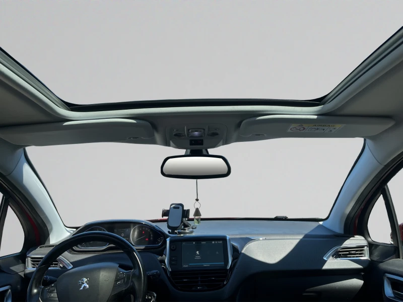 Peugeot 2008, снимка 9 - Автомобили и джипове - 51523905