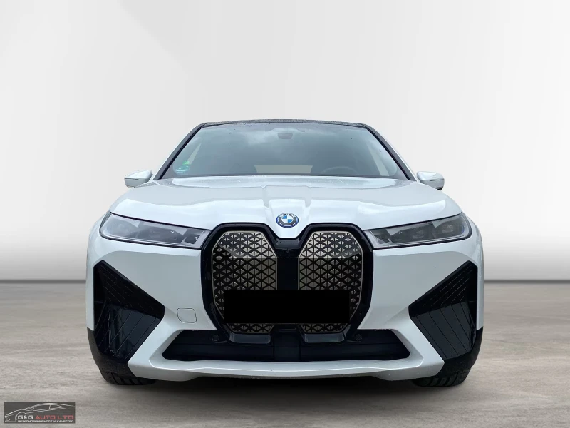 BMW iX 50/xDRIVE/523HP/SPORT/360/H&K/SKYLONGE/767v, снимка 2 - Автомобили и джипове - 52169856