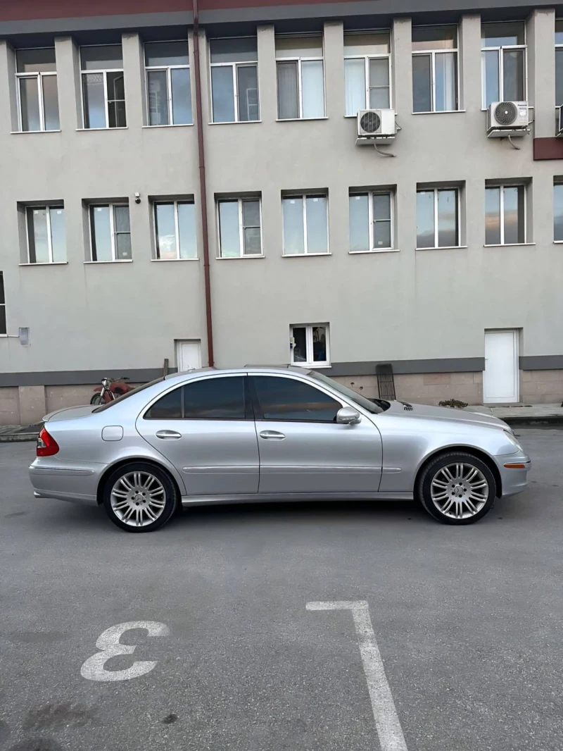 Mercedes-Benz E 500 E550 4matic, снимка 6 - Автомобили и джипове - 52294401