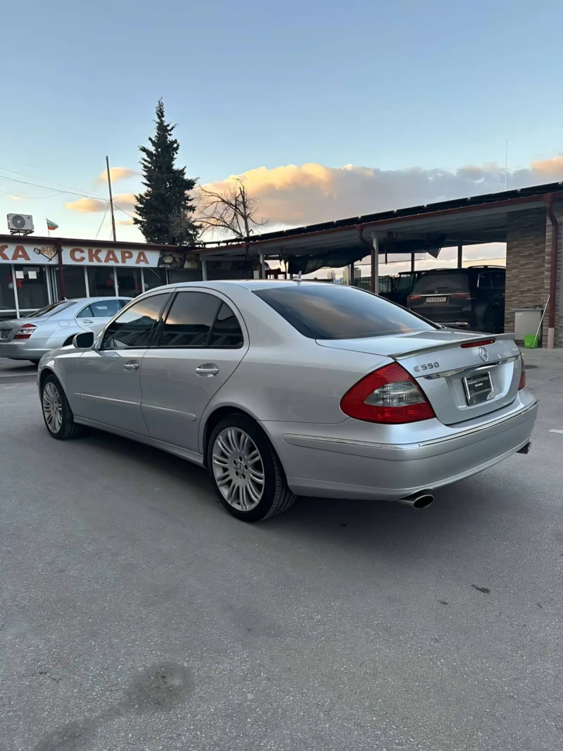 Mercedes-Benz E 500 E550 4matic, снимка 13 - Автомобили и джипове - 52294401