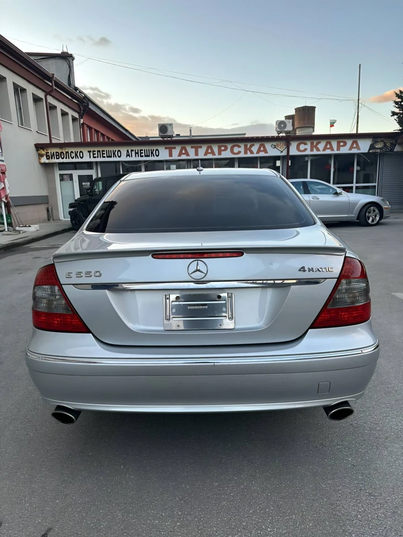 Mercedes-Benz E 500 E550 4matic, снимка 14 - Автомобили и джипове - 52294401